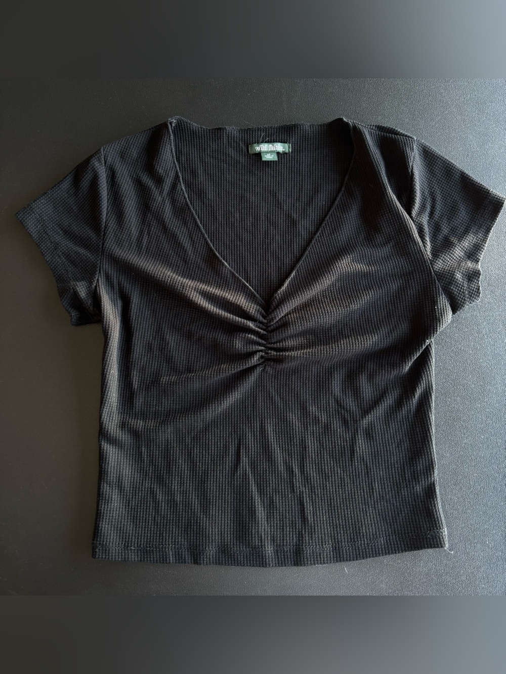 wild fable Black V-Neck Short Sleeve Ruched Front Top